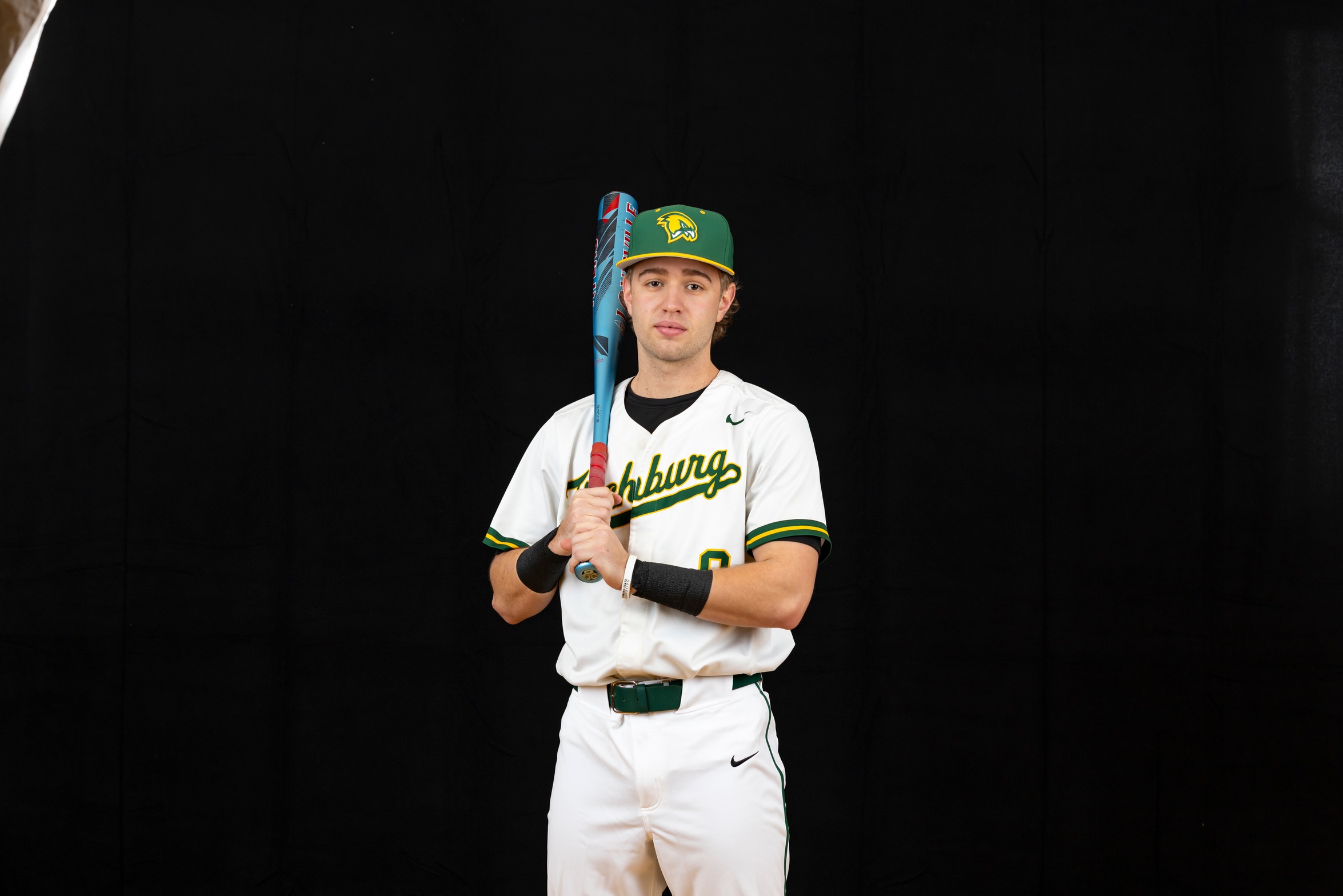 Fonck drives in six as Falcons erupt for 17-1 win
