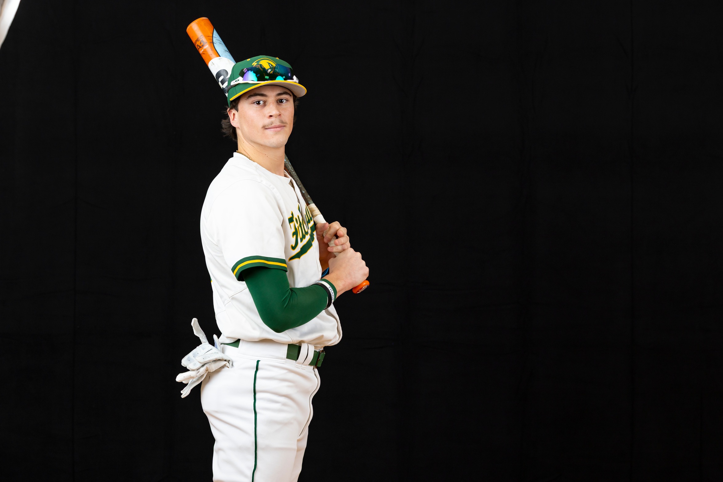 Falcons threaten late, fall short to Lakeland in Florida