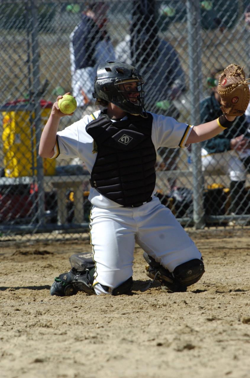 BRANDEIS SWEEPS DOUBLEHEADER