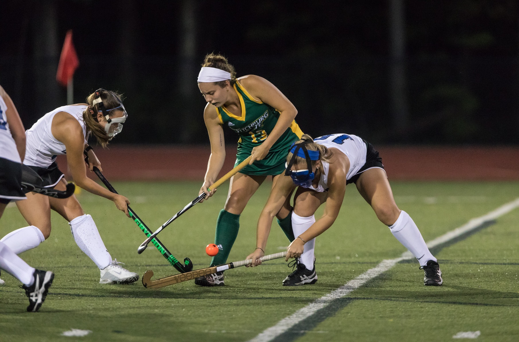 Falcons Soar Past Amcats, 3-0