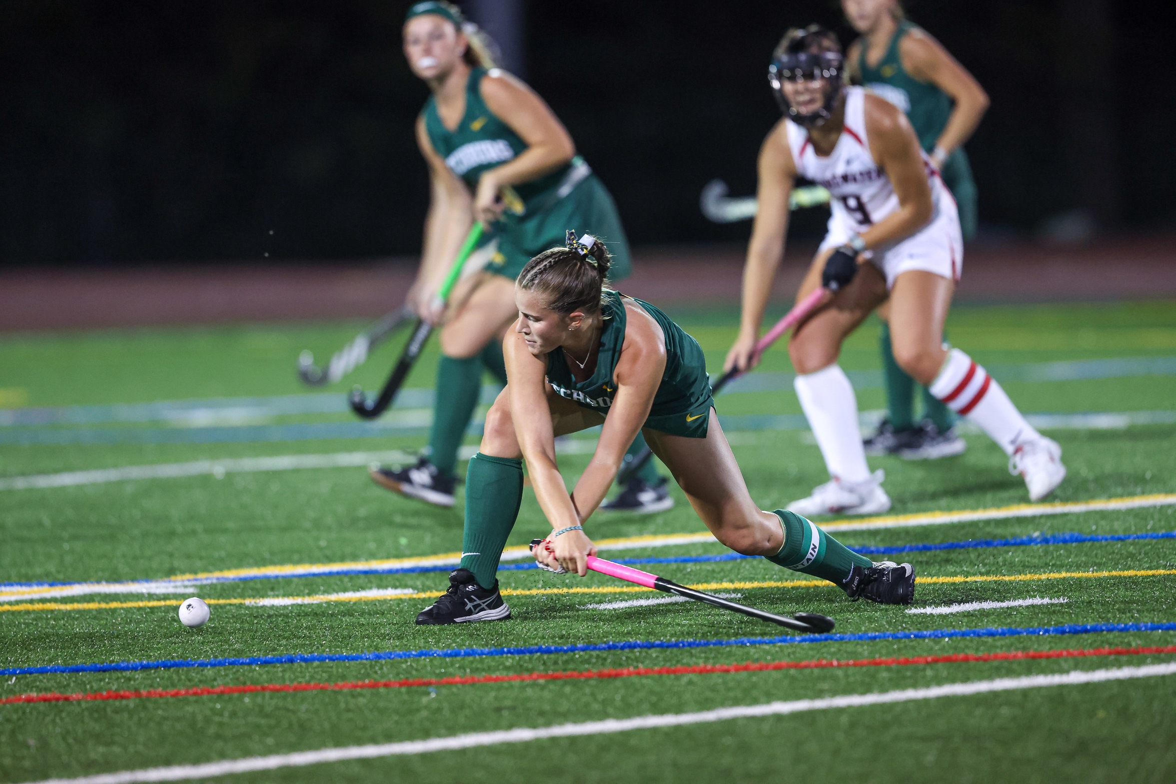 Field Hockey Flies Past Framingham
