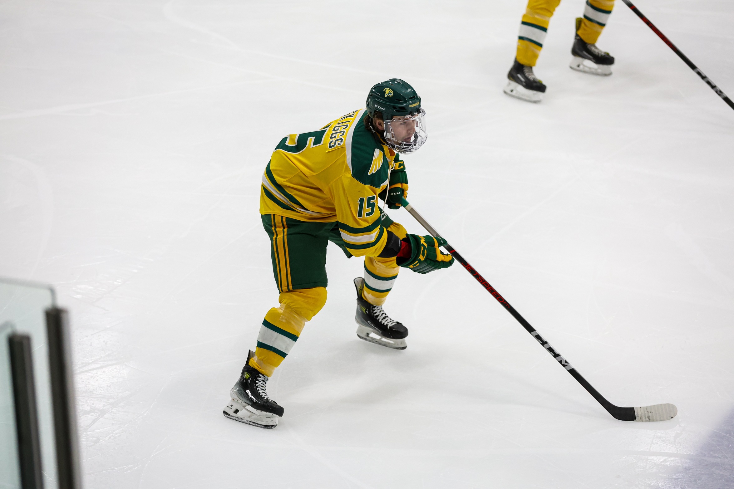 Ice Hockey Falls to UMass Dartmouth in OT
