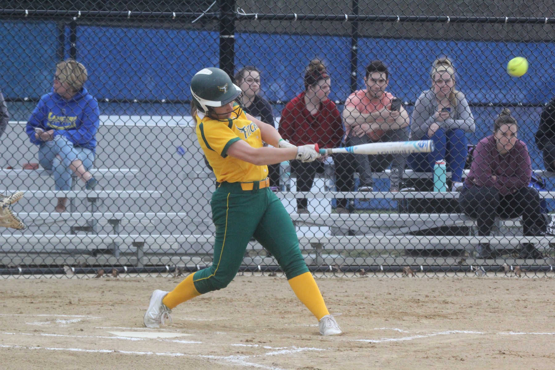 Falcons Drop Pair Of Conference Games To Lancers