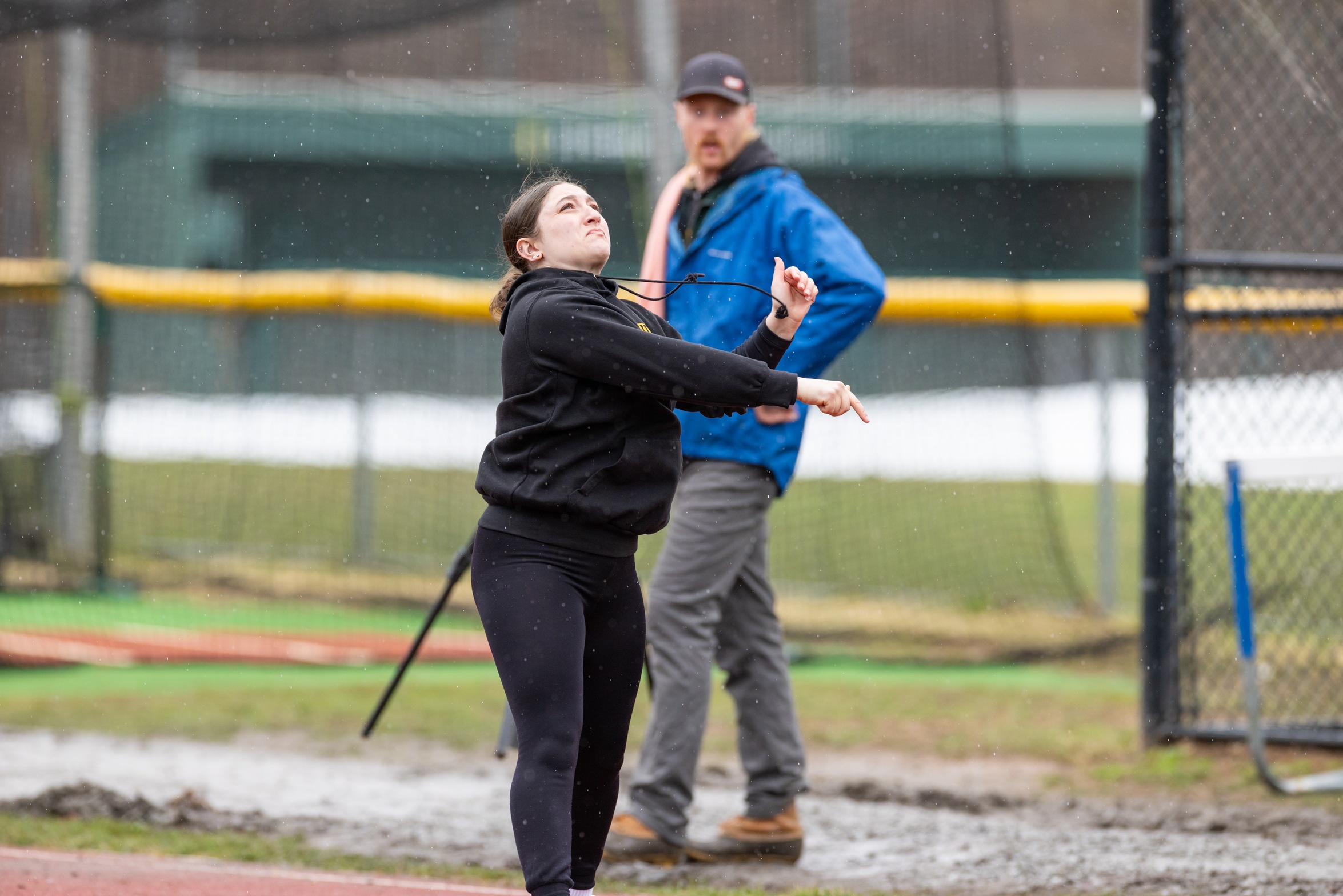 Women's Outdoor Track Shines At 2025 Tuft Sunshine Classic
