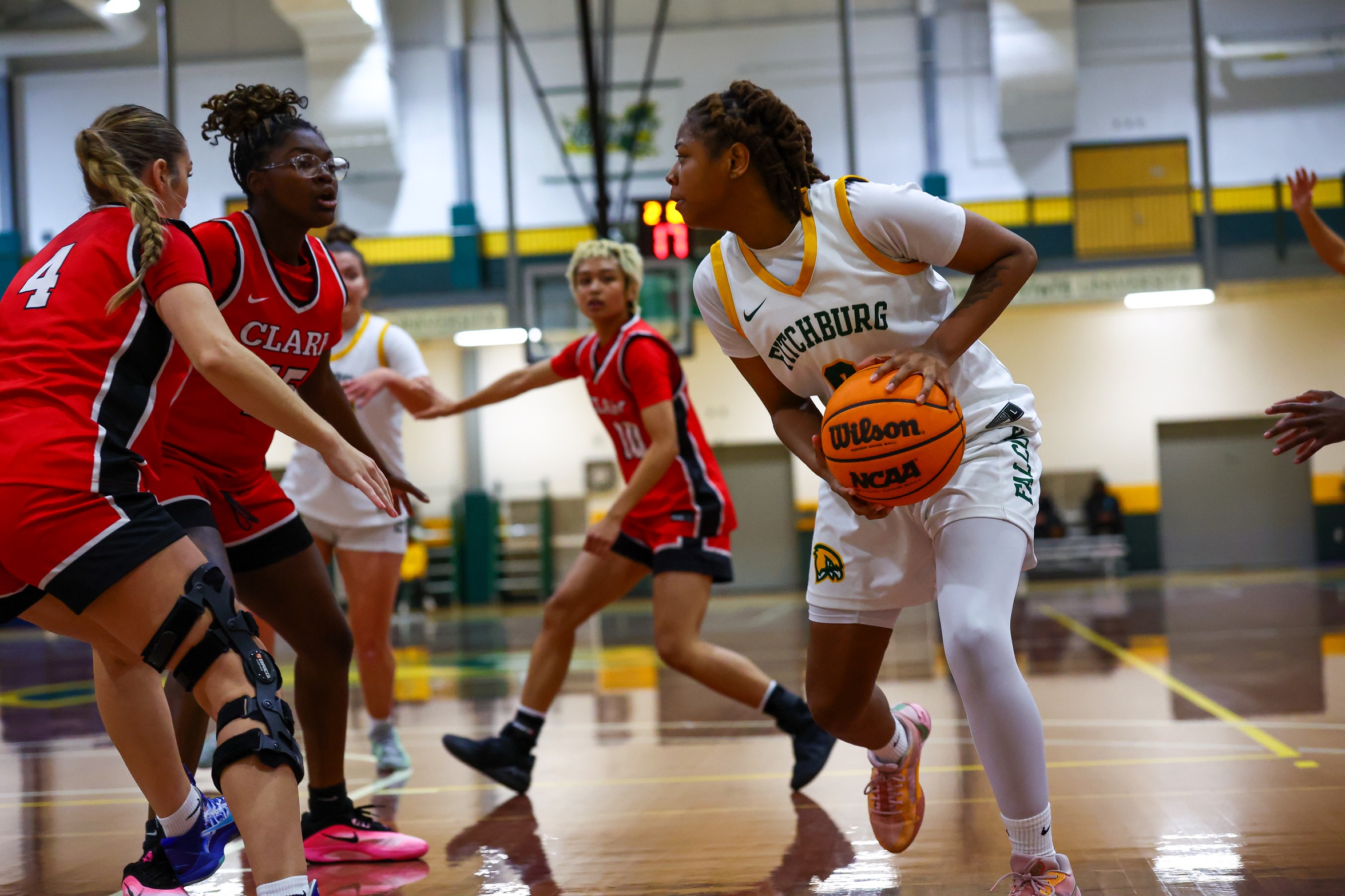 Women's Basketball Falls To Bears In MASCAC Action